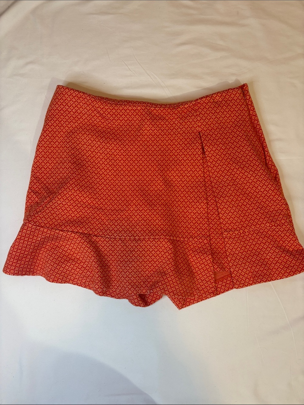 Cabi Matchmaker Skort Orange Geo Diamond Print Slit Pleat Ruffle Skirt Shorts 4